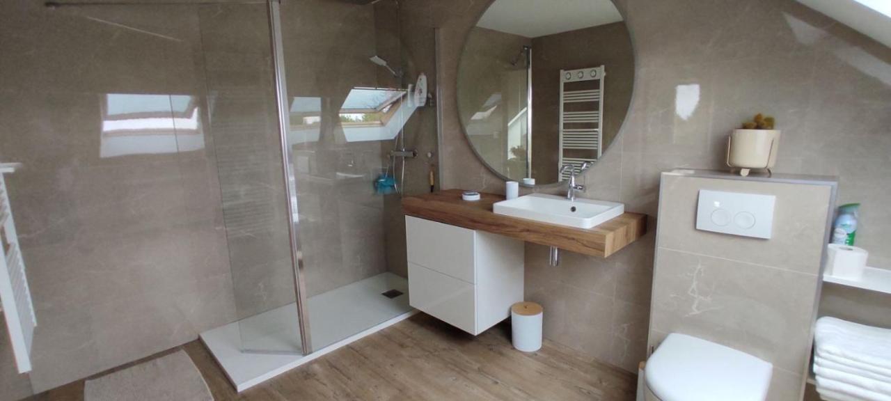 Domaine Du D-Day Bed & Breakfast Saint-Come-du-Mont Luaran gambar