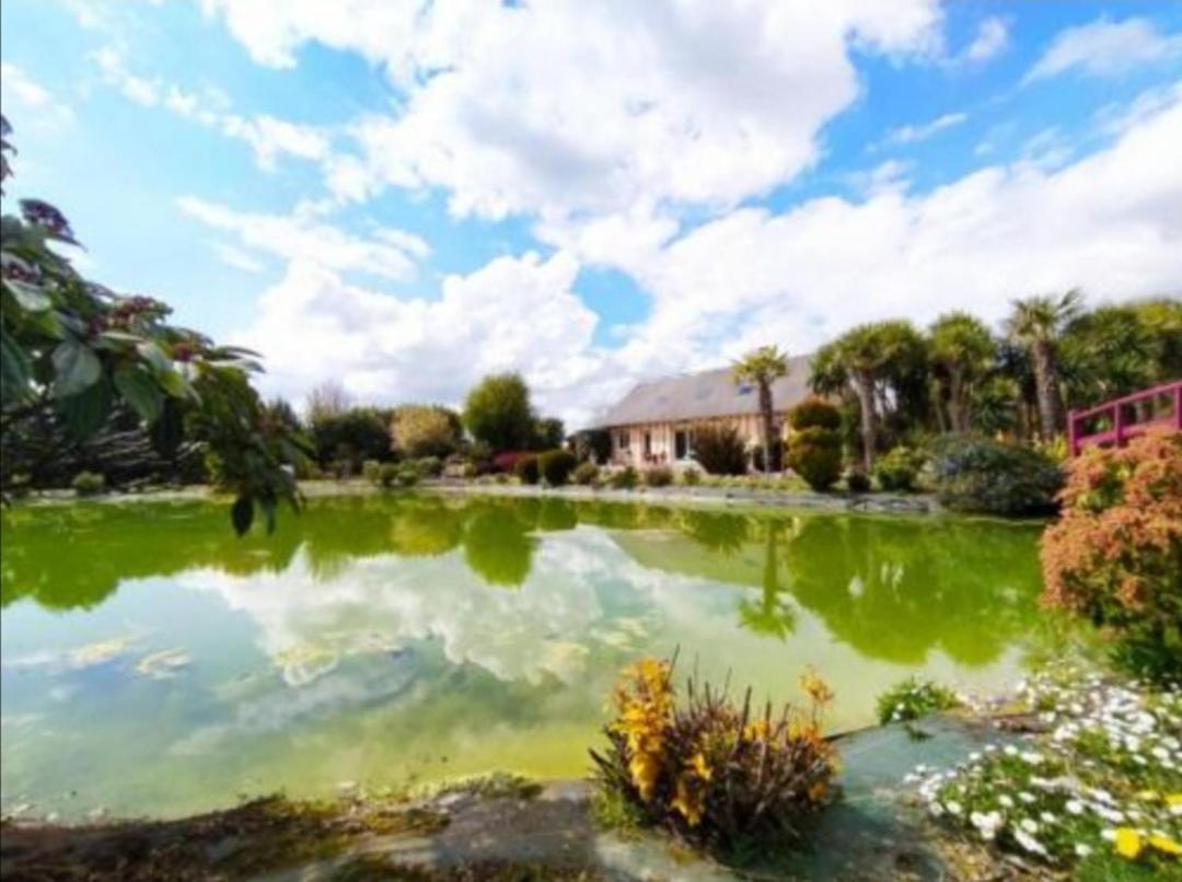 Domaine Du D-Day Bed & Breakfast Saint-Come-du-Mont Luaran gambar